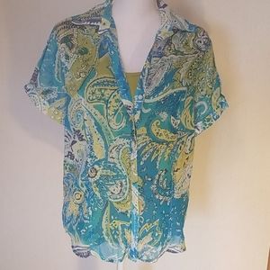 H16 - Button down top and tank top